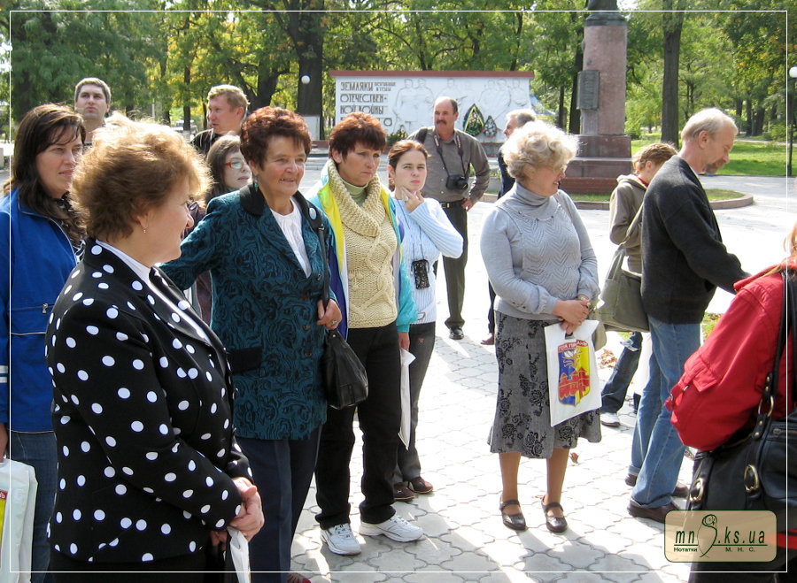 Т. Б. Ардамацька з колегами-орнітологами Т. Б. Ардамацька з колегами-орнітологами