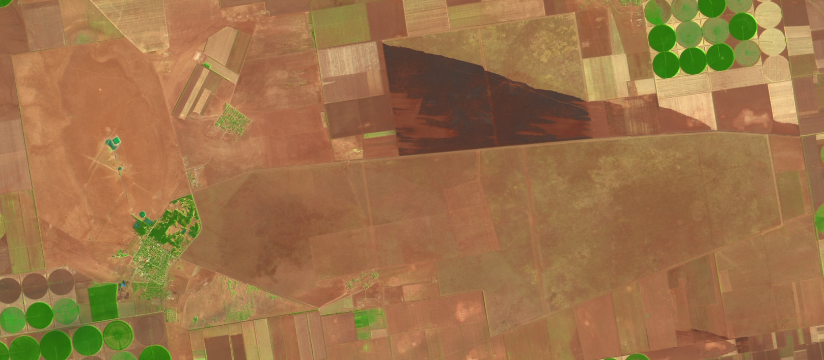 Landsat 8, 4 серпня 2014 р. Landsat 8, 4 серпня 2014 р.