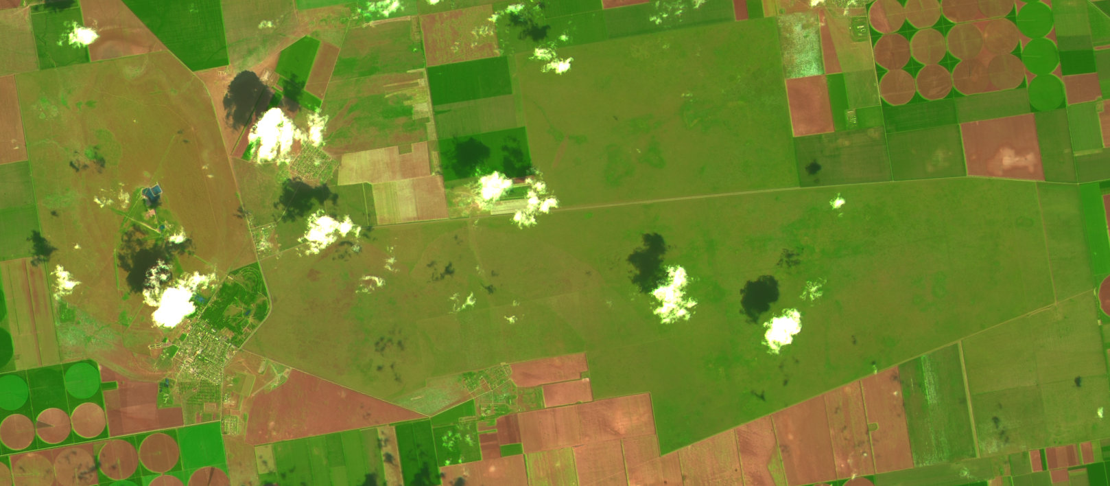 Landsat 8, 16 травня 2014 р. Landsat 8, 16 травня 2014 р.